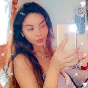 Meet your Posher, Stacy